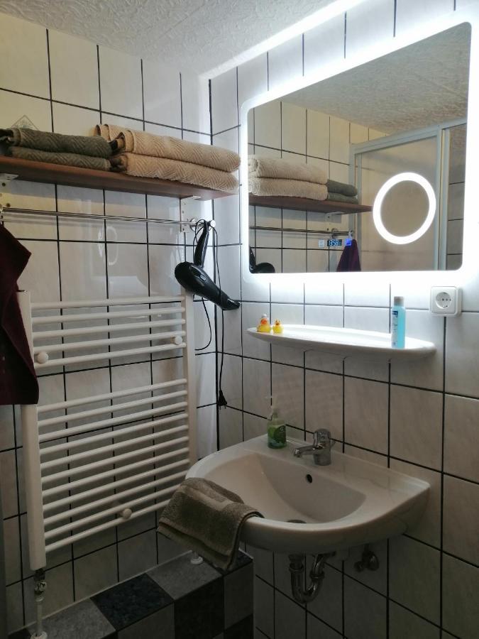 Ferienwohnung Palm 몬샤우 외부 사진